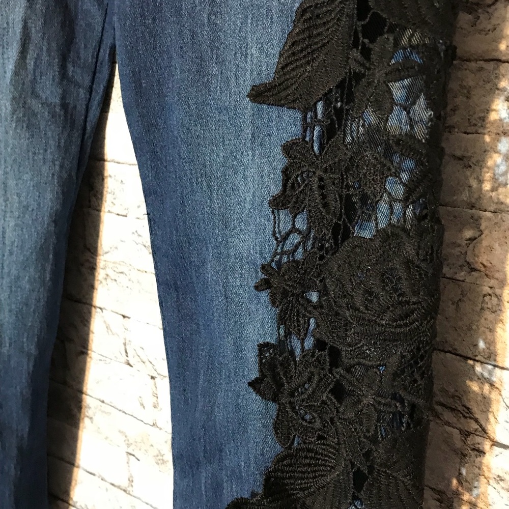 Small Skinny Leg Jeans with Open Lace on both legs